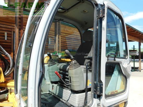 Excavadora - Kobelco - new holland e80-1es mit powertilt ( 8.290kg )