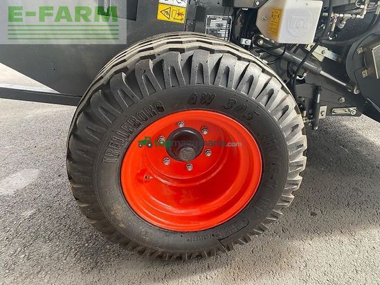 Empacadora gigant - Claas - rollant 520 rc neu - lagermaschine -