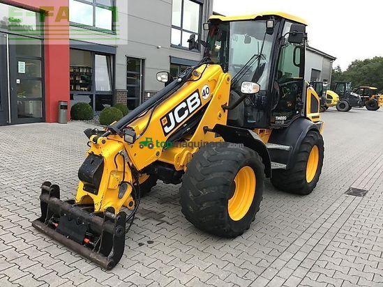Minicargadora - JCB - tm 220