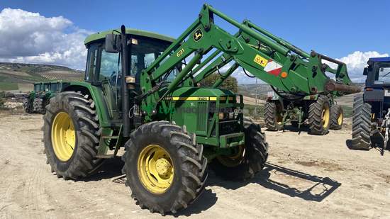 Tractor agrícola - John Deere 6210 con Pala John Deere 