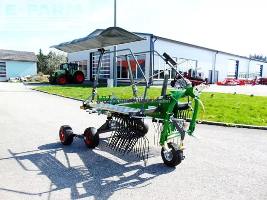 Rastrillo - Fendt - former 426 dn