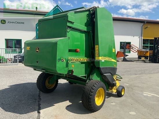 Empacadora gigant - John Deere - 592c