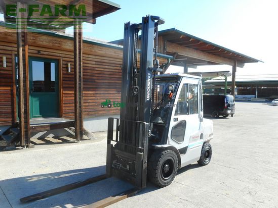 Elevadora -  - nissan yg-1-f-2-a-35-u triplex 6,5 meter