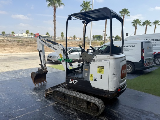 Mini Excavadora Bobcat E17 
