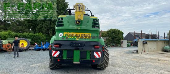 Cosechadora de Cereal - John Deere - 8300