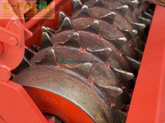 Sembradora - Kuhn - venta al 302 24 + hr 3004 d