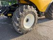 Cosechadora de Cereal - New Holland - cr 9.90