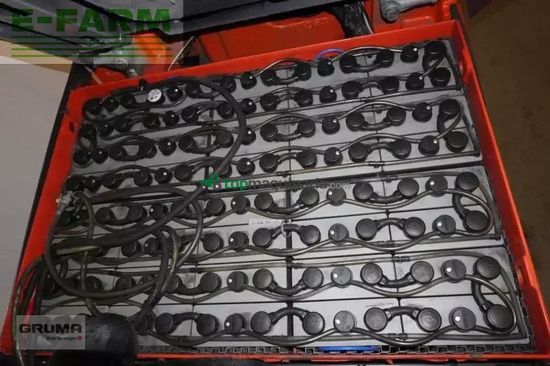 Elevadora - Linde - e 25/600 h 387