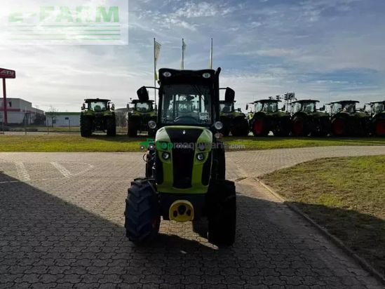 Tractor agrícola - Claas - nexos 260 s stage v