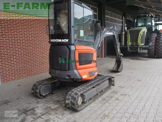 Excavadora - Case IH - eurocomach es25zt