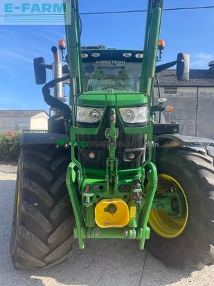 Tractor agrícola - John Deere - 6r215