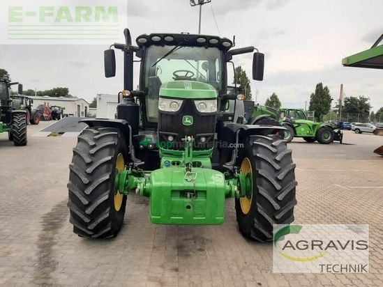 Tractor agrícola - John Deere - 6215 r