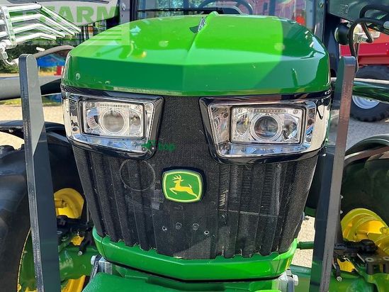 Tractor agrícola - John Deere - 5075e