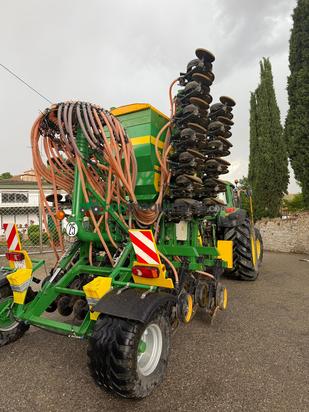Sembradora directa Gil de discos 
