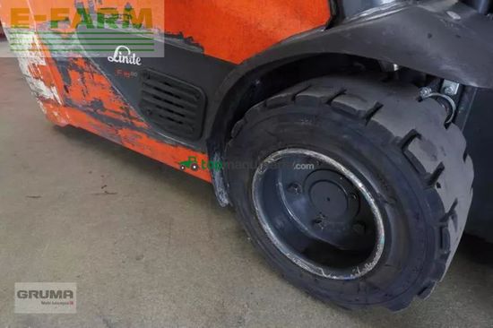 Elevadora - Linde - e 18 evo 386-02