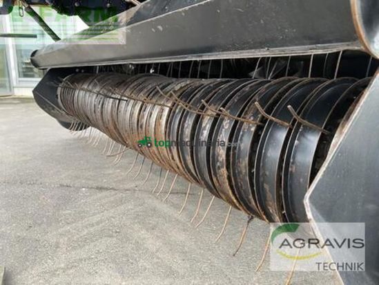 Empacadora gigant - New Holland - br 7070 ec