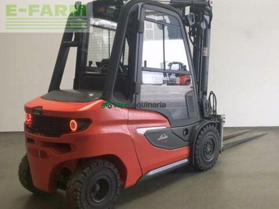 Elevadora - Linde - h 35 d 1202