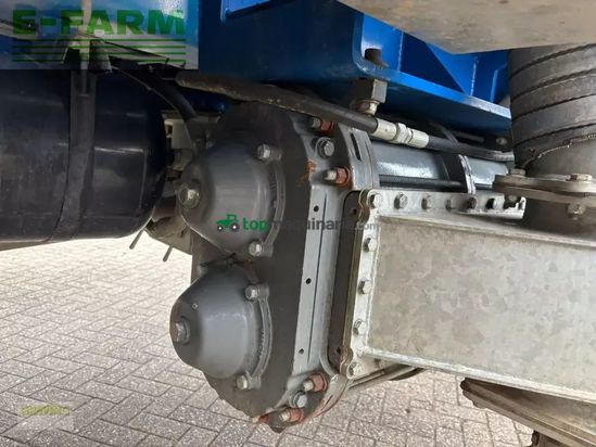 Esparcidor - Claas - xerion 4000 & kaweco schwanenhals tridem