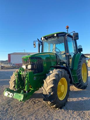 Tractor agrícola - John Deere - 6320