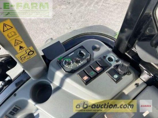 Tractor agrícola - Claas - nexos 240 l kabine advanced