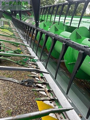 Cosechadora de Cereal - John Deere - t560
