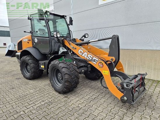 Minicargadora - Case IH - 321f hs xr evo
