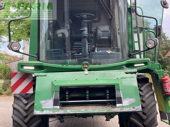 Cosechadora de Cereal - John Deere - w 330