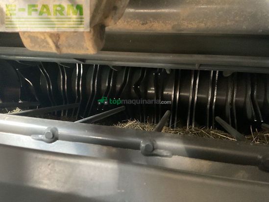 Empacadora gigant - Claas - variant 380 rc