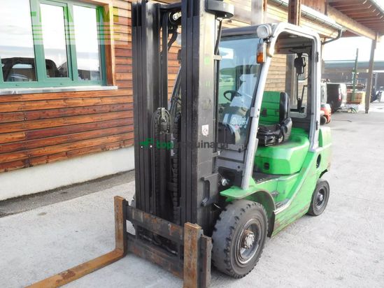 Elevadora -  - m325d ( toyota ) triplex + ss + 4. kreis