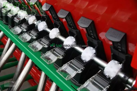 Sembradora - Agro-Masz - aktion-sr 300-doppelscheibe-andruckrolle-neu