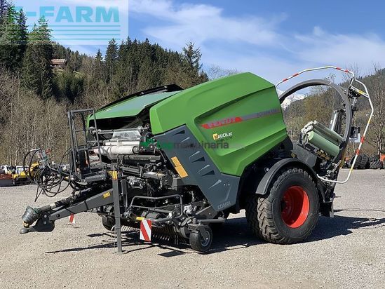 Empacadora gigant - Fendt - rundballenpresse rotana 130f combi