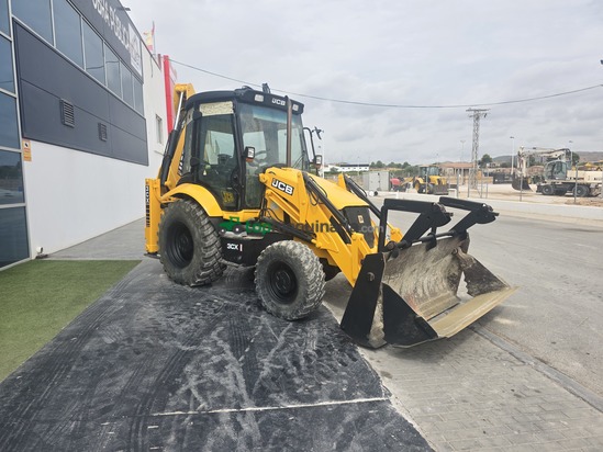 Retroexcavadora - JCB 3CX