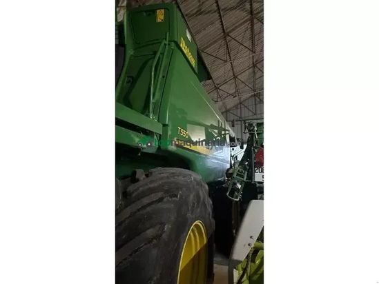 Cosechadora de Cereal - John Deere - t550