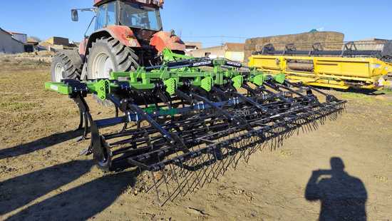 CULTIVADOR SEMICHISEL DE 31 BRAZOS ELASTOMEROS