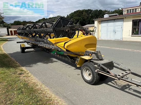 Cosechadora de Cereal - New Holland - cr 9.80