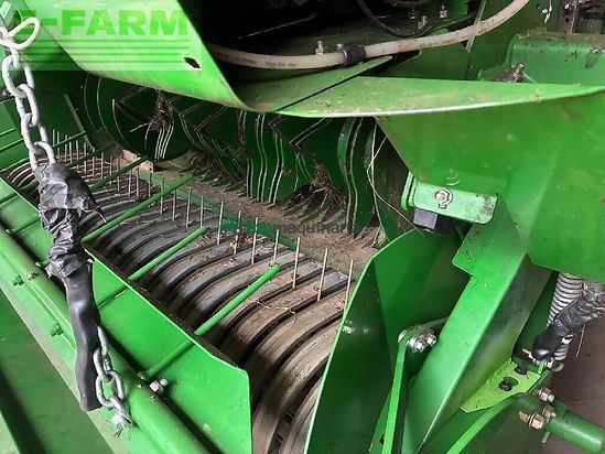 Empacadora gigant - John Deere - f440m