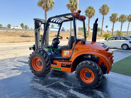 Carretilla todoterreno Ausa Ch 250 4x4