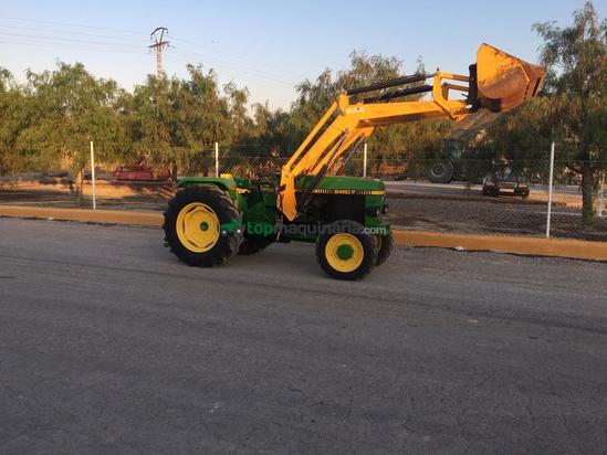 Tractor agrícola - John Deere - 2450F