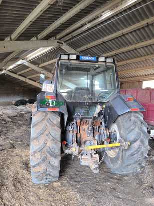 VENDO Tractor agrícola - Valtra - VALMET 8450