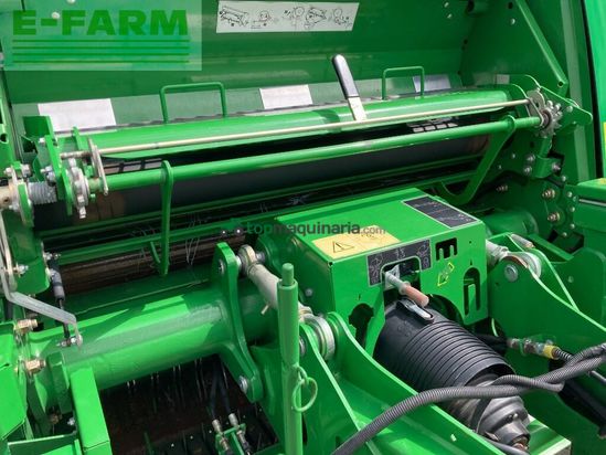 Empacadora gigant - John Deere - 990