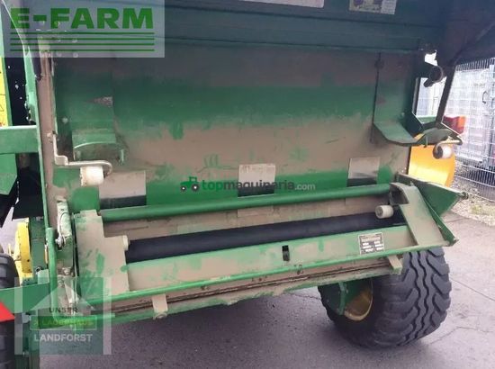 Empacadora gigant - John Deere - 582