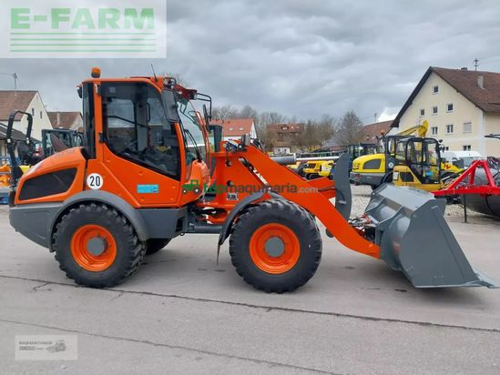 Minicargadora - Liebherr - 508