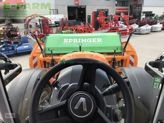 Tractor agrícola - Valtra - n135 direct