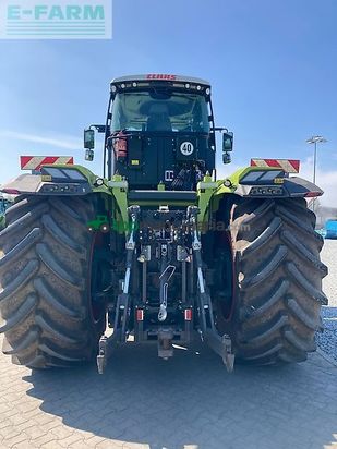 Tractor agrícola - Claas - xerion 5000 trac
