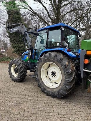Tractor agrícola - New Holland - t5050