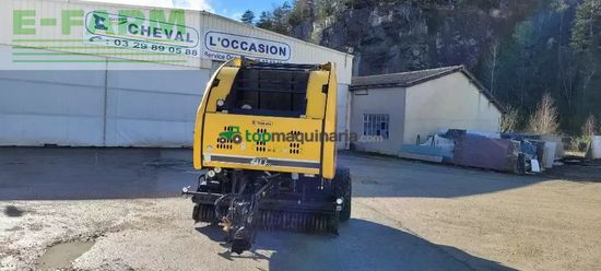 Empacadora gigant - New Holland - roll belt 180 cropcutter