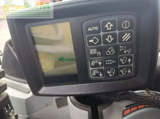 Empacadora gigant - New Holland - rolt belt 180 superfeed