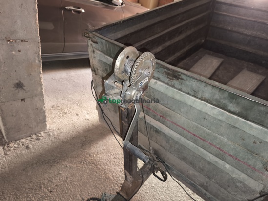 Remolque agrícola con basculante 