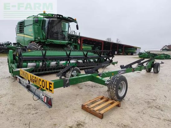 Cosechadora de Cereal - John Deere - t560 hm