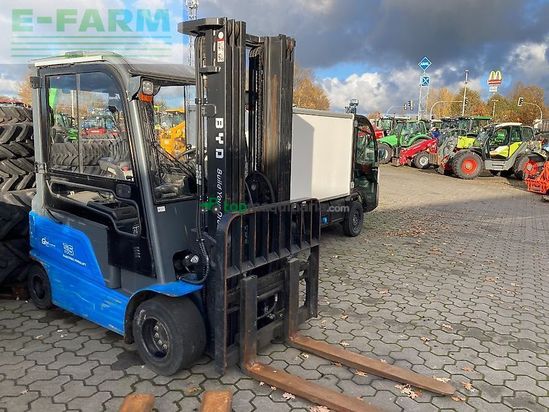 Elevadora -  - byd fcb 35 c